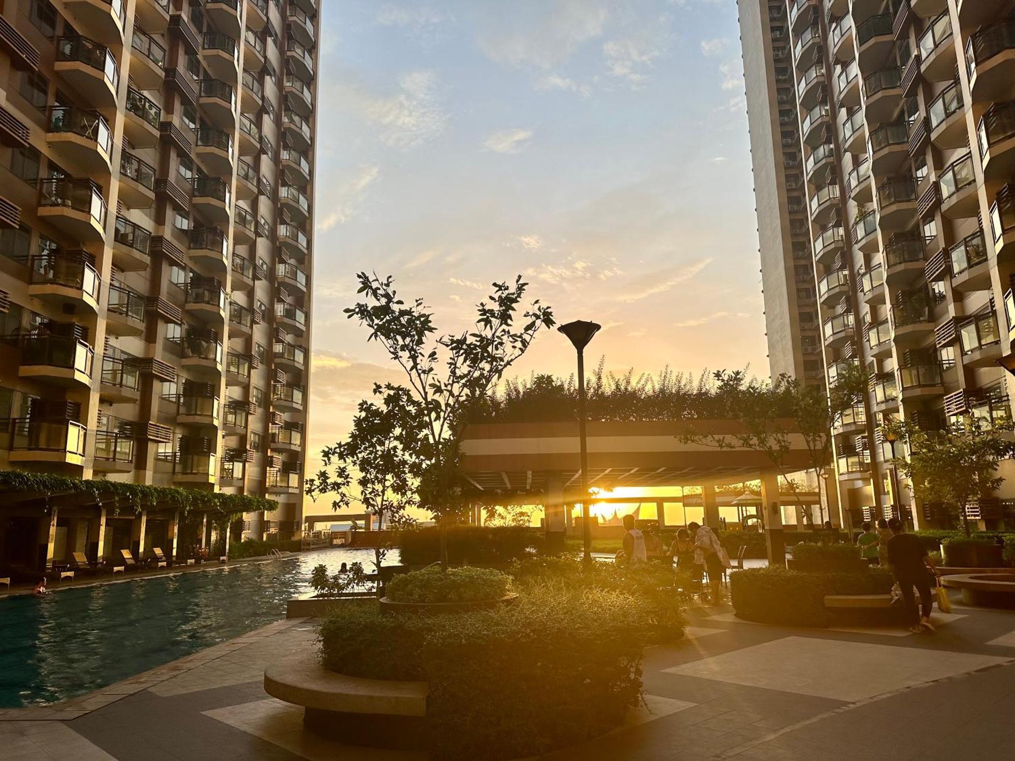 The Radiance Manila Bay Apartment Екстериор снимка